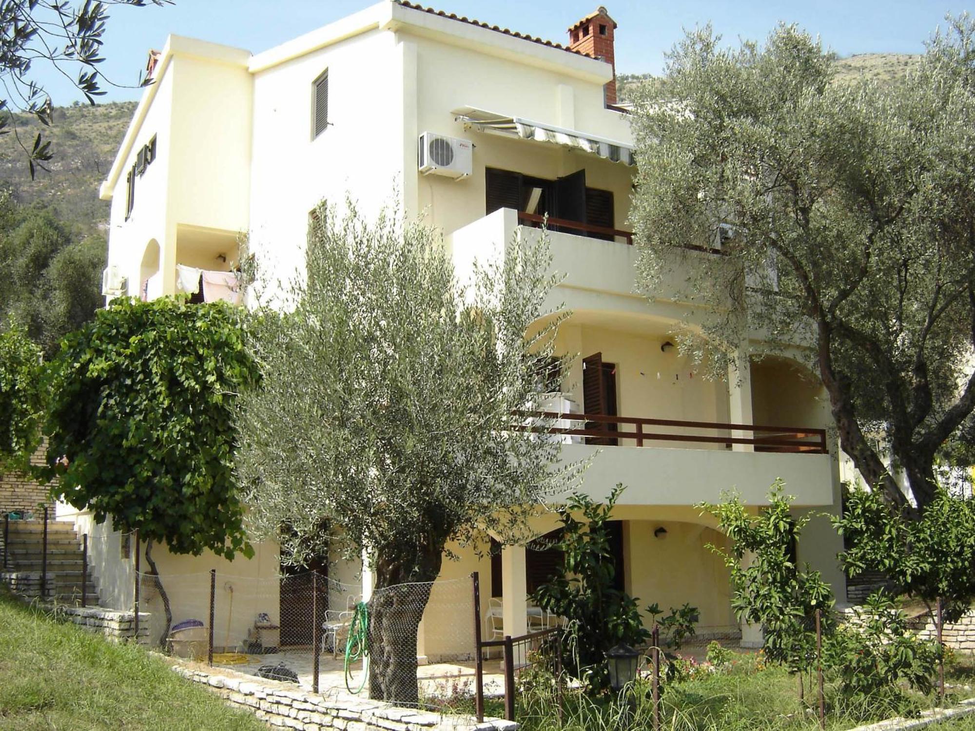 Gregovic Family Apartments Petrovac Eksteriør billede