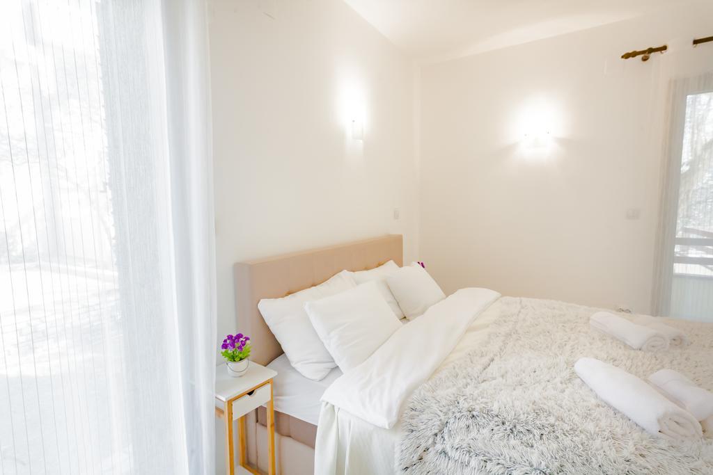 Gregovic Family Apartments Petrovac Eksteriør billede